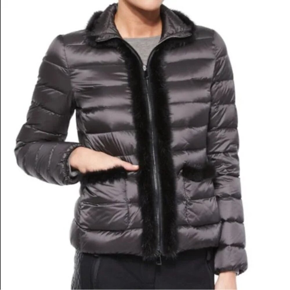 Moncler Elegant Black Puffer Jacket with Fur Trim - NWOT